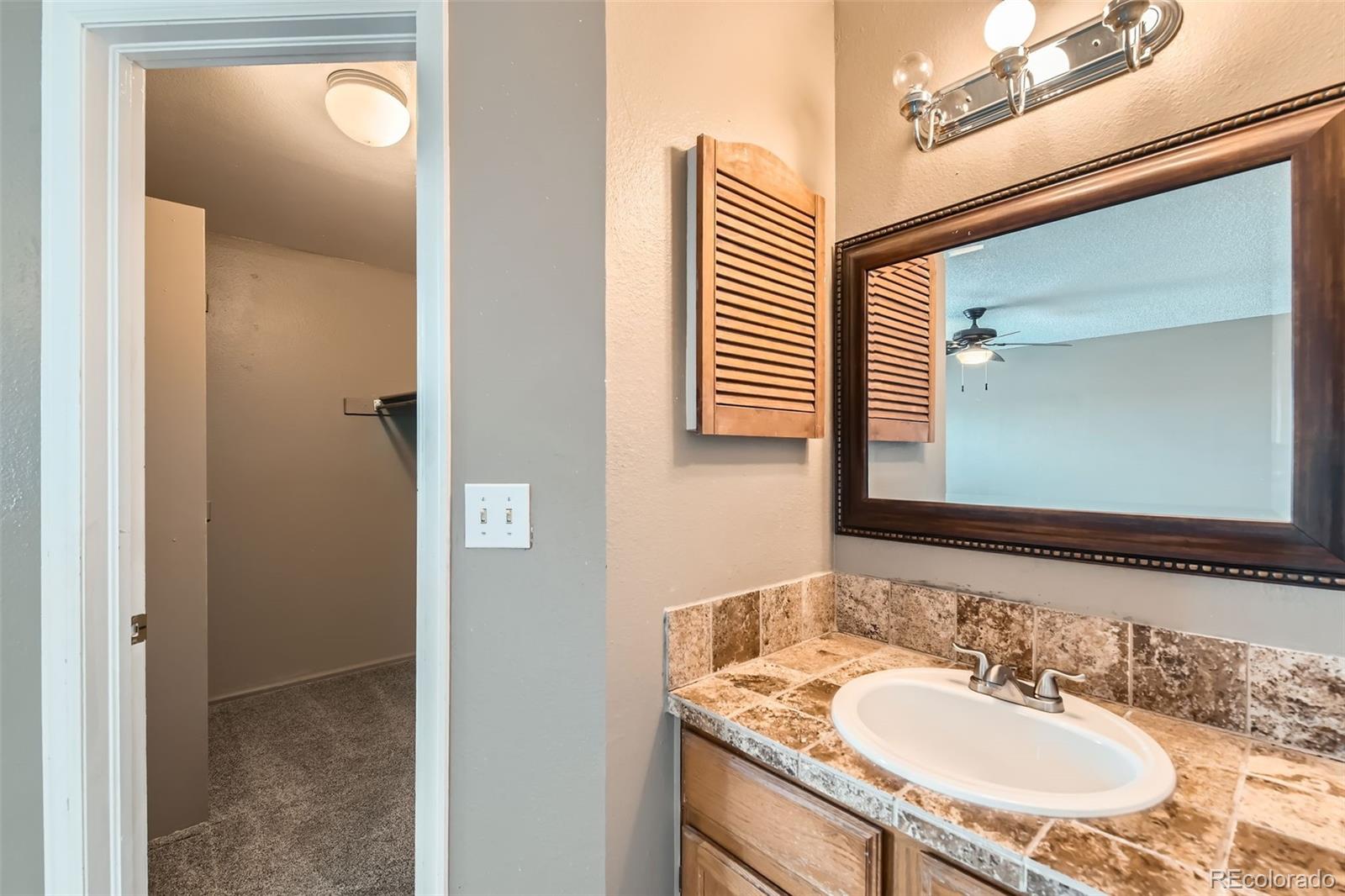 MLS Image #20 for 18843 e colorado drive,aurora, Colorado