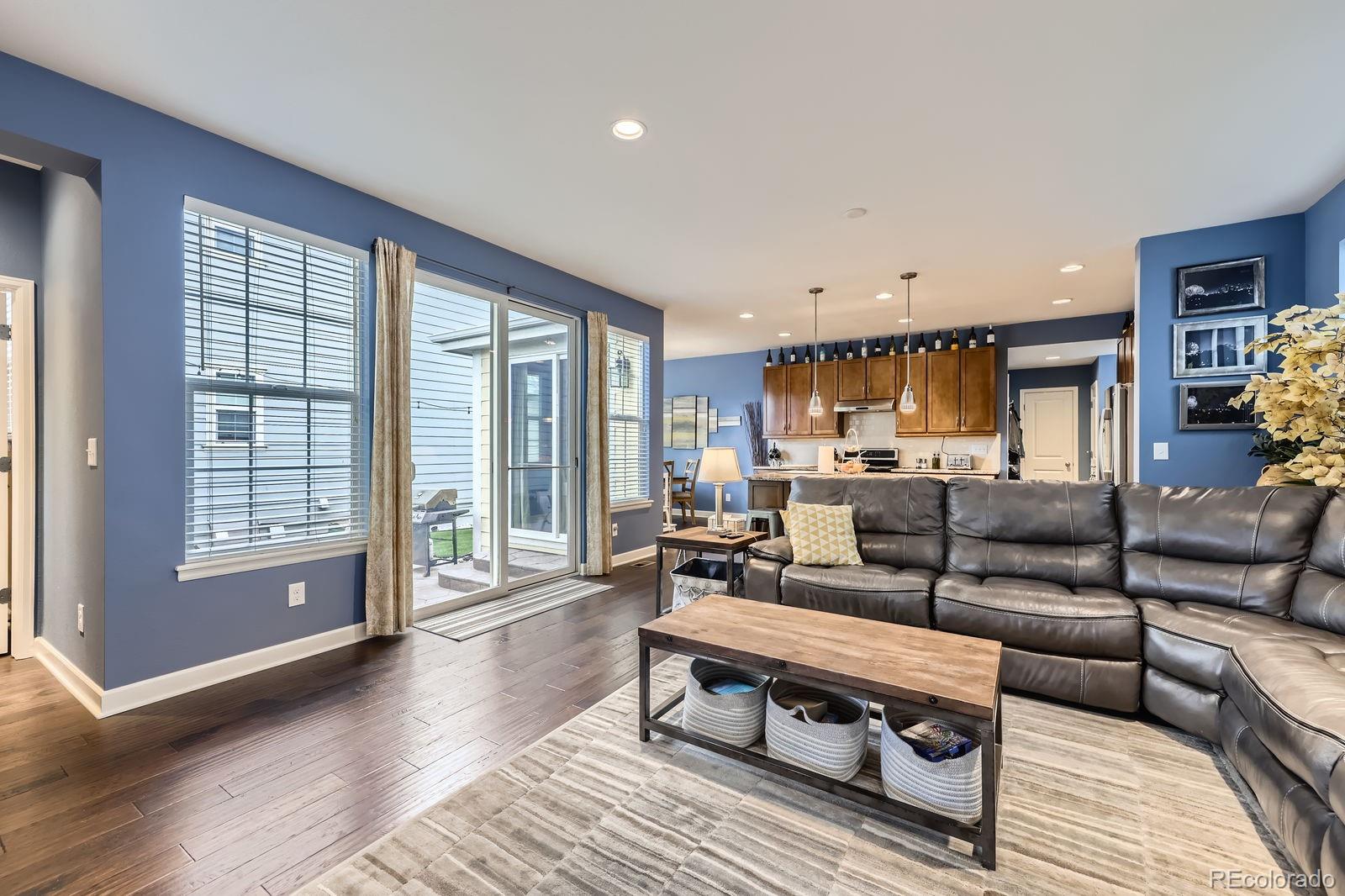 MLS Image #5 for 9113 e 36th avenue,denver, Colorado