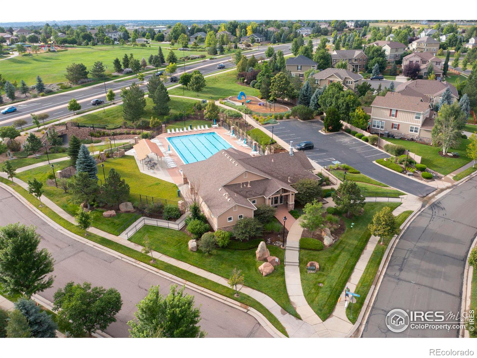 MLS Image #38 for 4463  eagle river run,broomfield, Colorado
