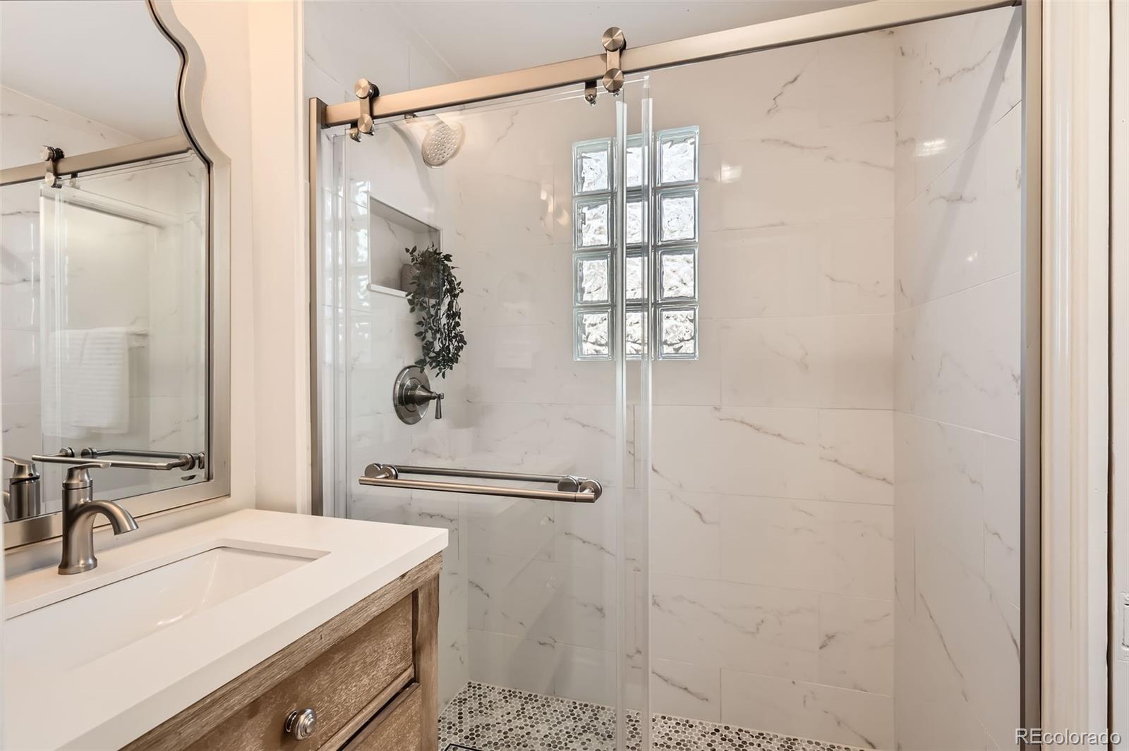 MLS Image #23 for 1218 s josephine street,denver, Colorado