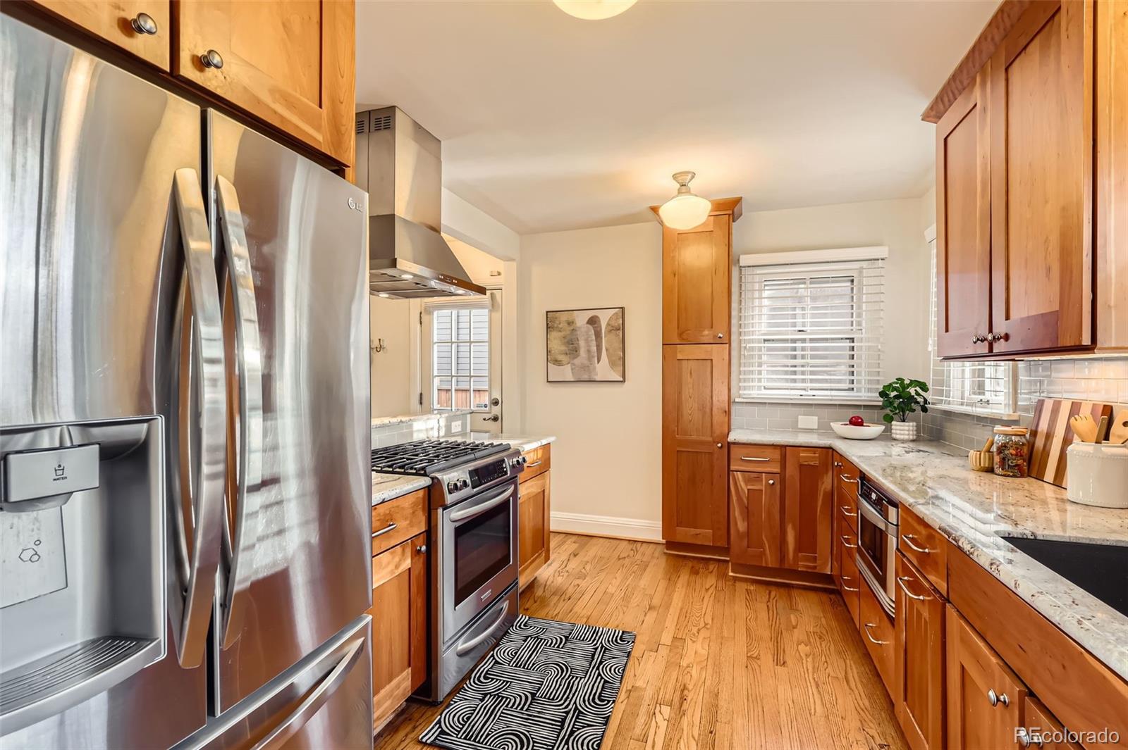 MLS Image #9 for 1218 s josephine street,denver, Colorado