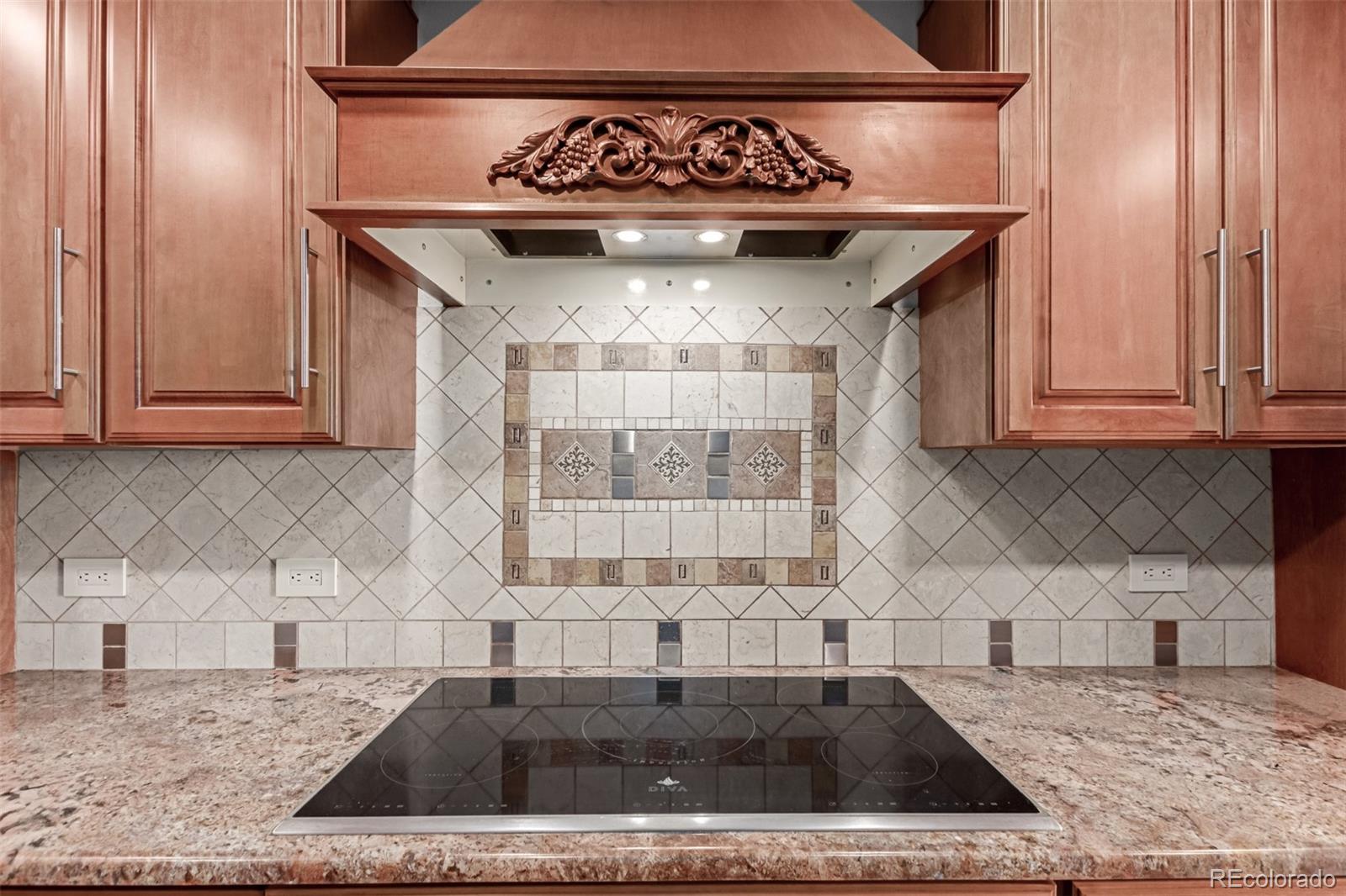 MLS Image #11 for 7865 e mississippi avenue,denver, Colorado