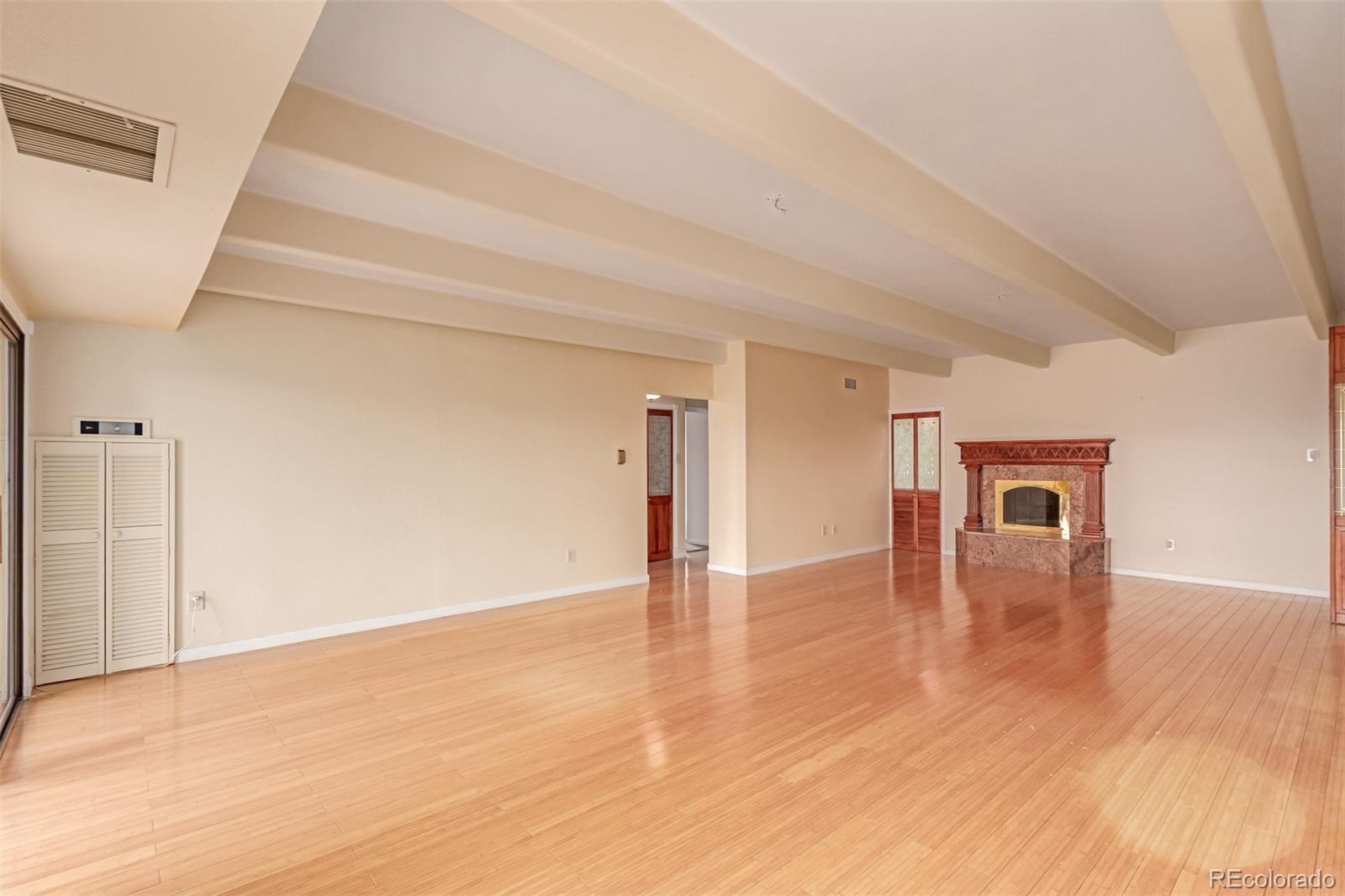 MLS Image #6 for 7865 e mississippi avenue,denver, Colorado