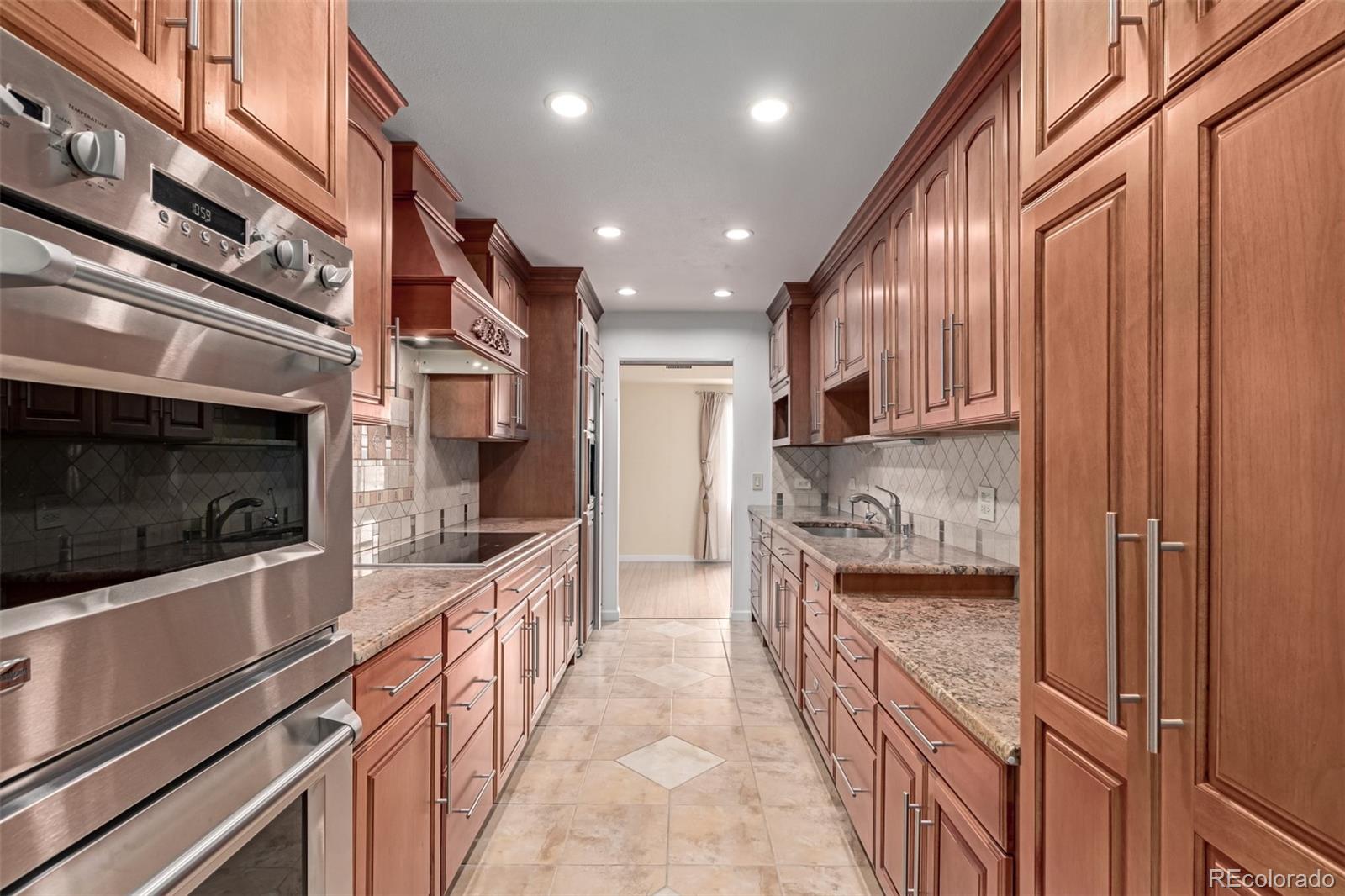 MLS Image #8 for 7865 e mississippi avenue,denver, Colorado