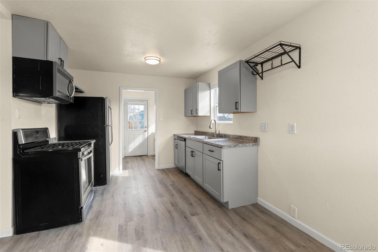MLS Image #16 for 4211 e 69th avenue,commerce city, Colorado