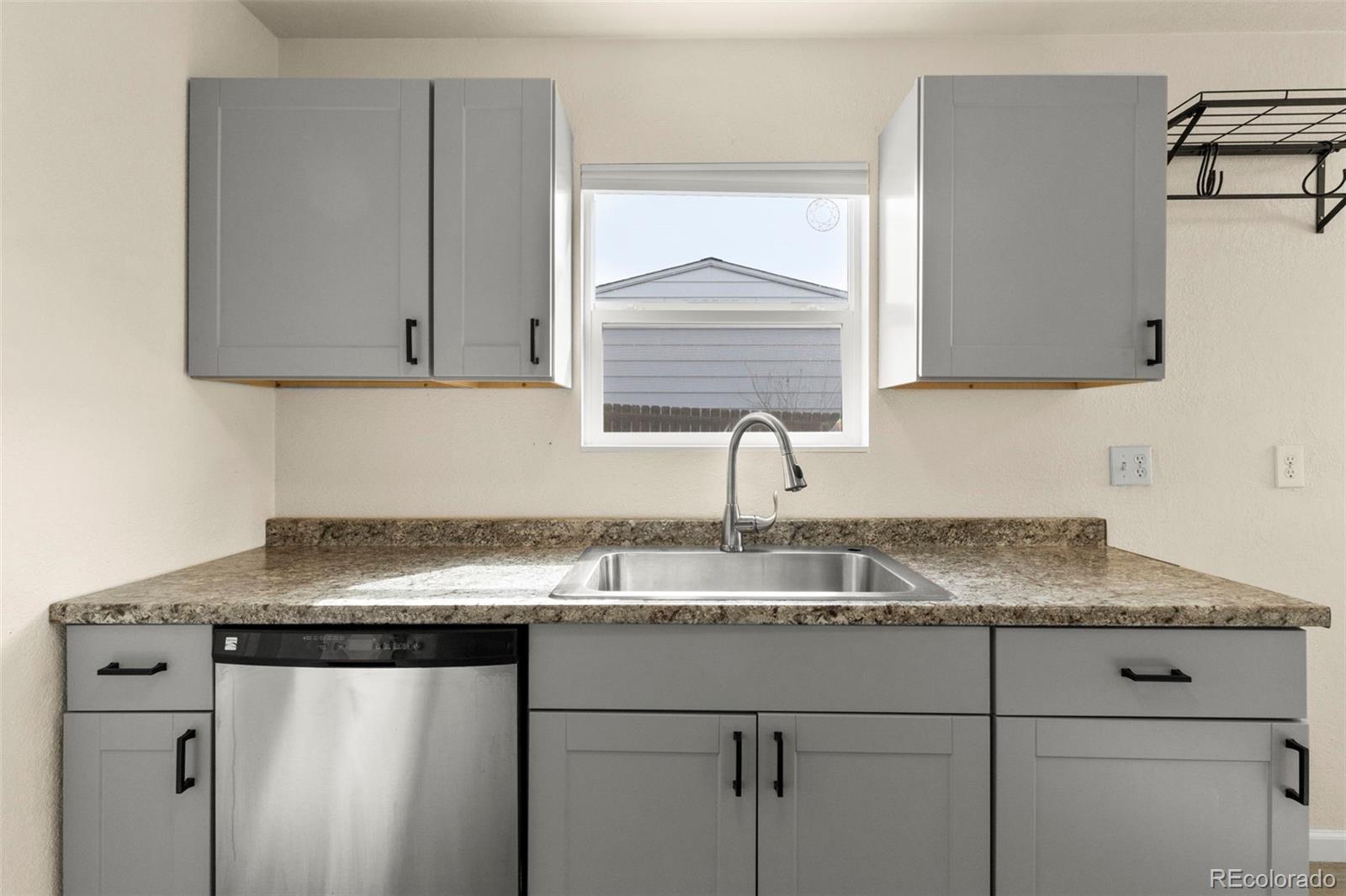 MLS Image #20 for 4211 e 69th avenue,commerce city, Colorado