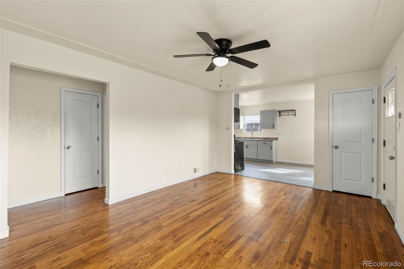 MLS Image #6 for 4211 e 69th avenue,commerce city, Colorado