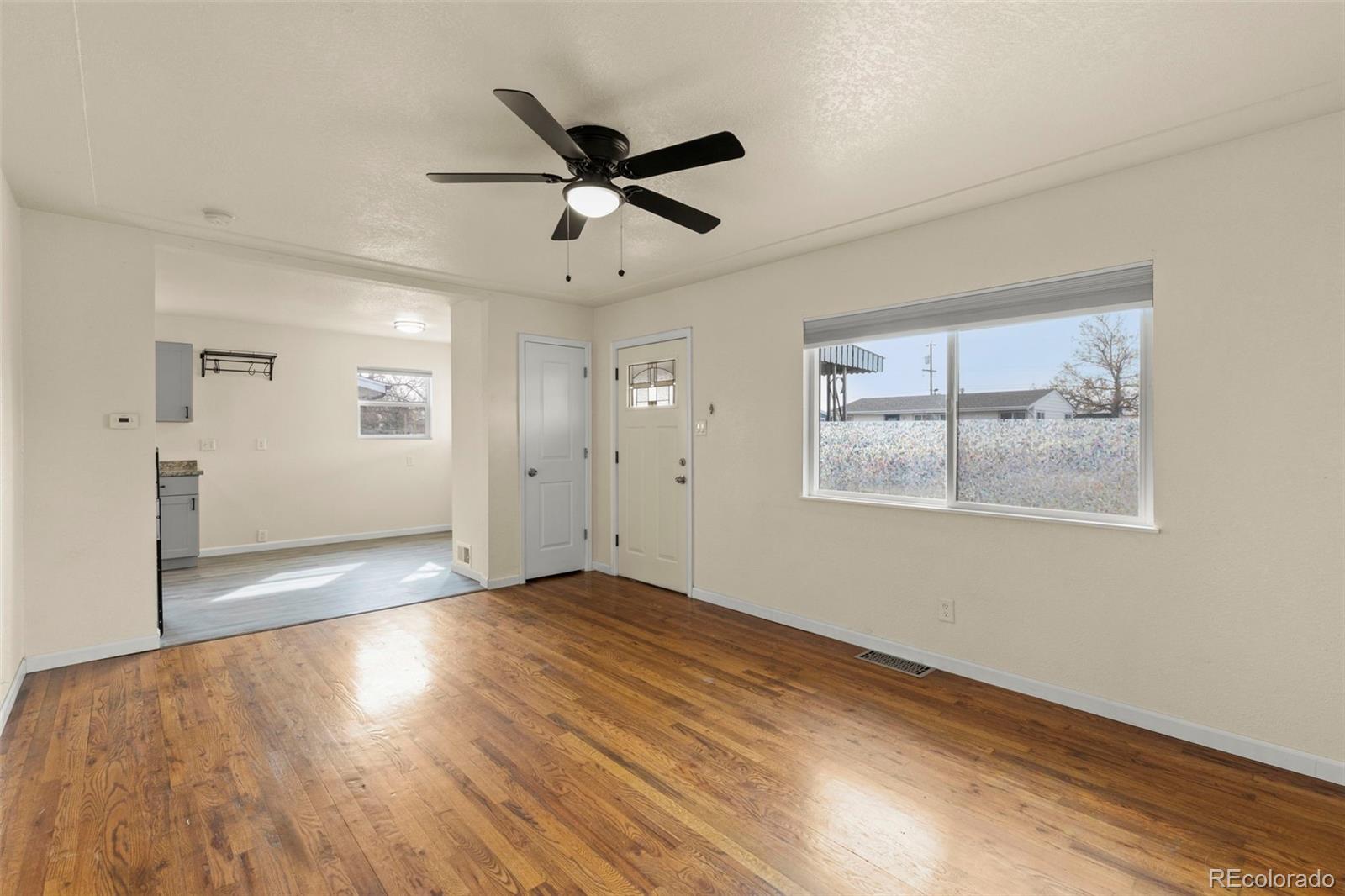 MLS Image #7 for 4211 e 69th avenue,commerce city, Colorado