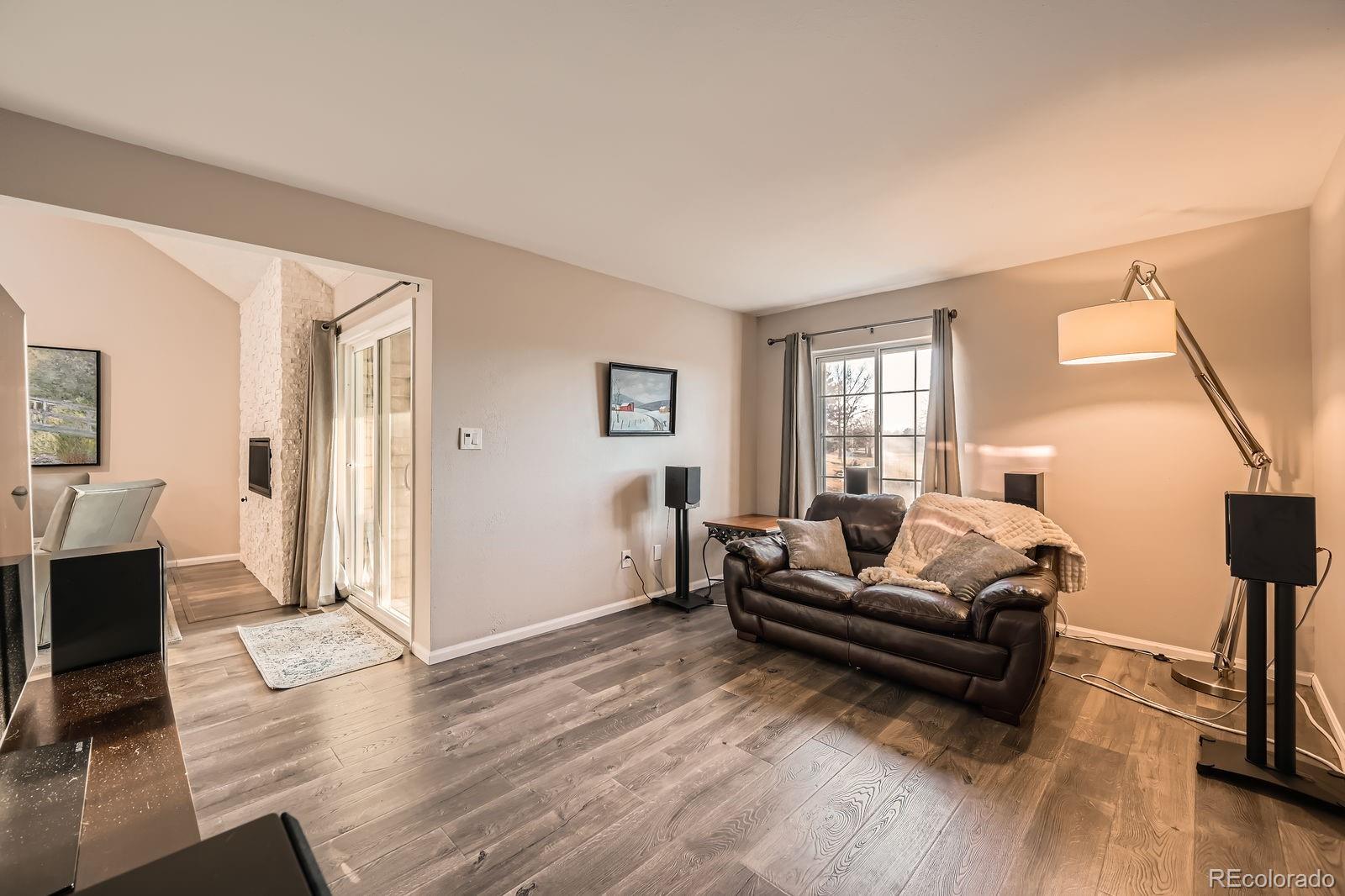MLS Image #13 for 2061 s worchester way,aurora, Colorado