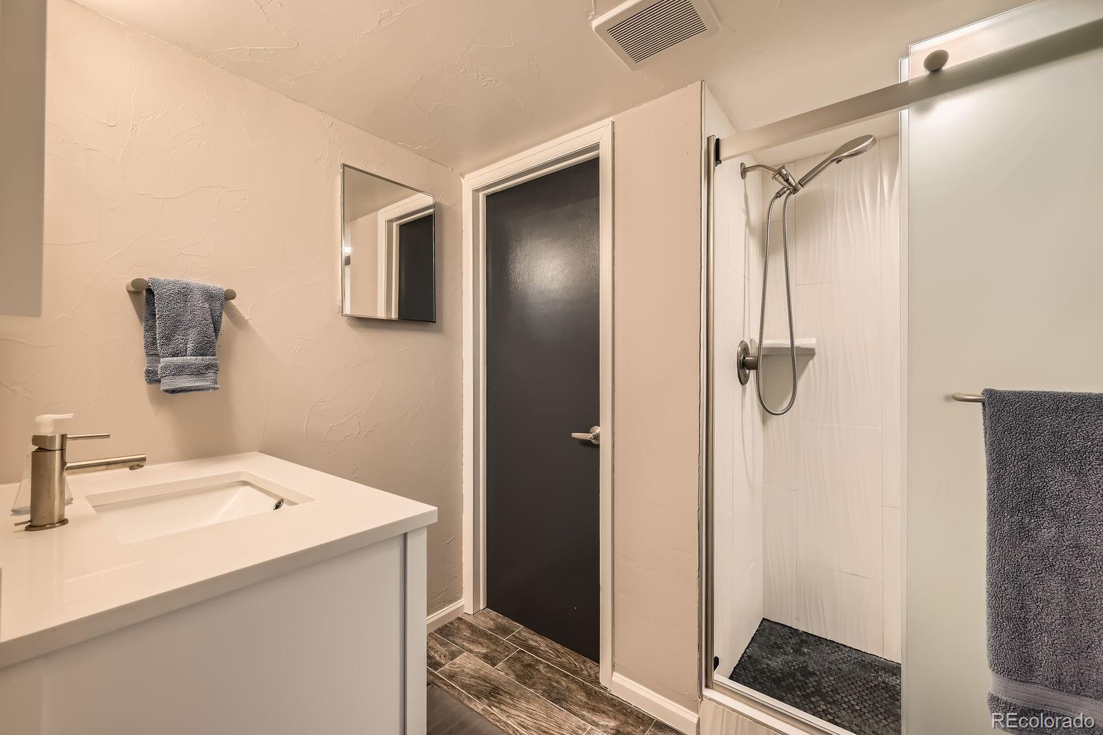 MLS Image #29 for 2061 s worchester way,aurora, Colorado