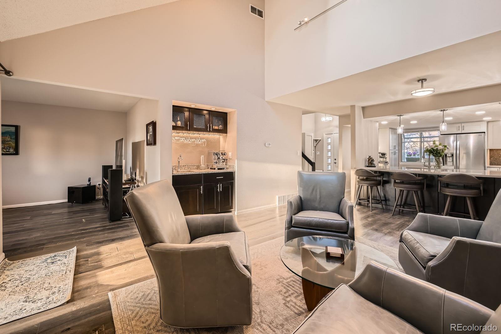 MLS Image #7 for 2061 s worchester way,aurora, Colorado