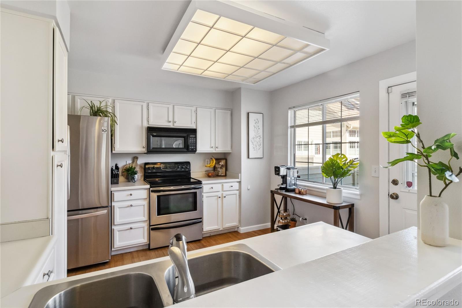 MLS Image #10 for 7373 e iowa avenue,denver, Colorado