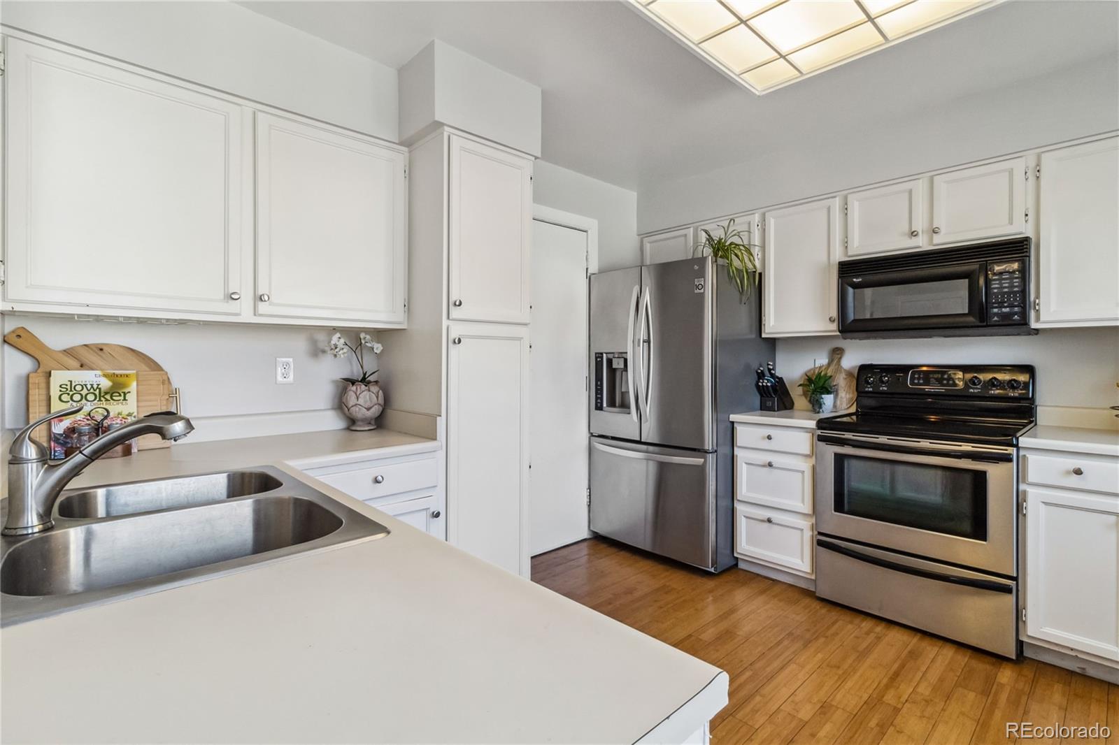 MLS Image #11 for 7373 e iowa avenue,denver, Colorado