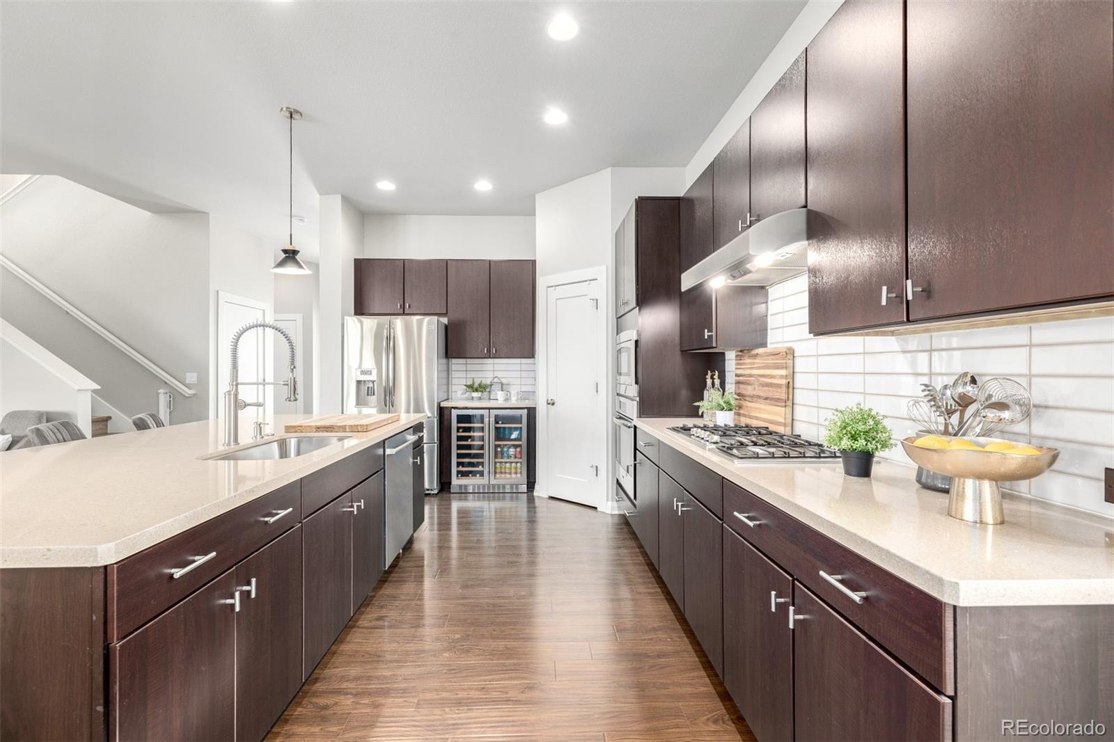 MLS Image #12 for 6723  raritan drive,denver, Colorado