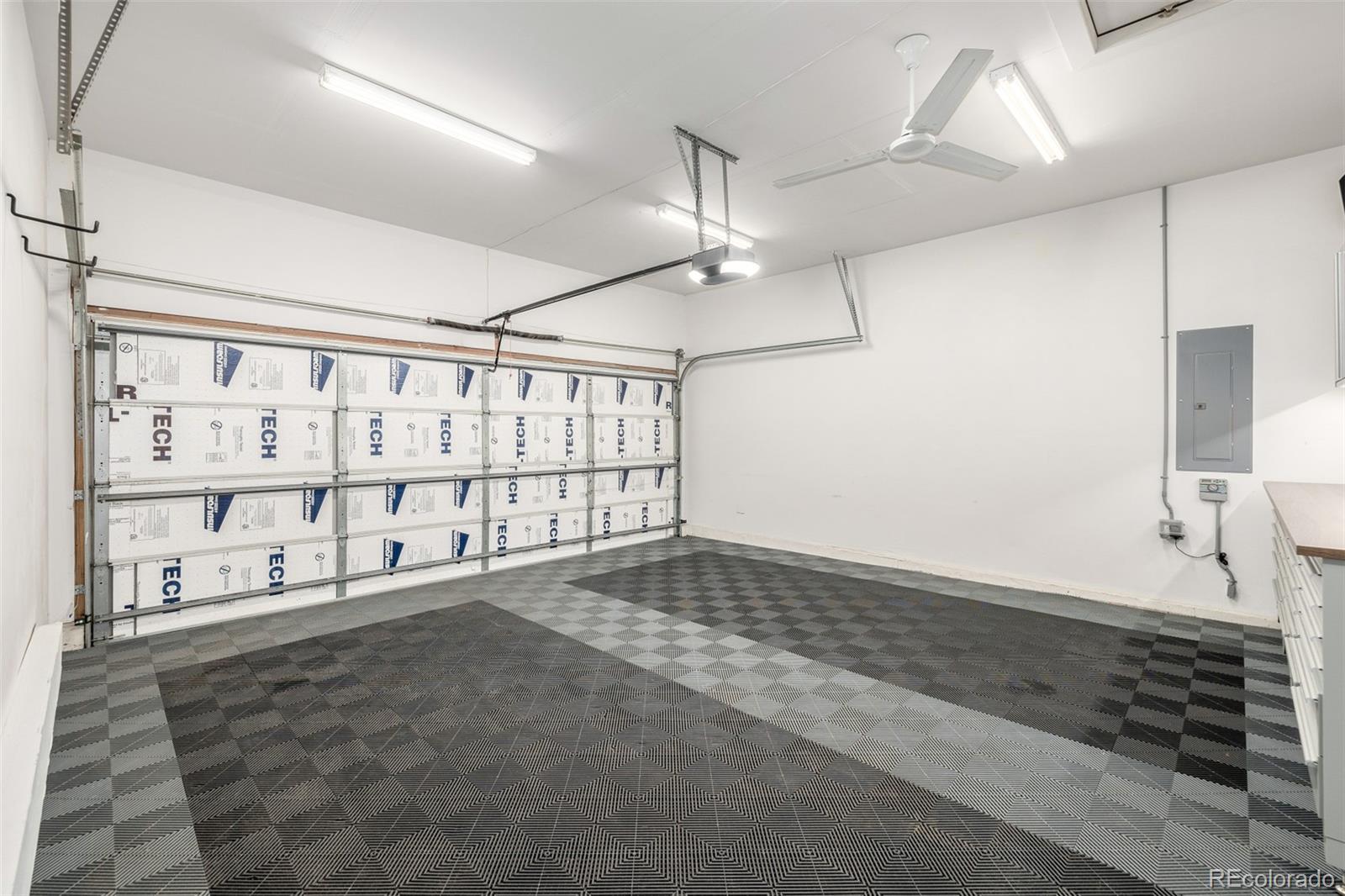 MLS Image #37 for 6723  raritan drive,denver, Colorado