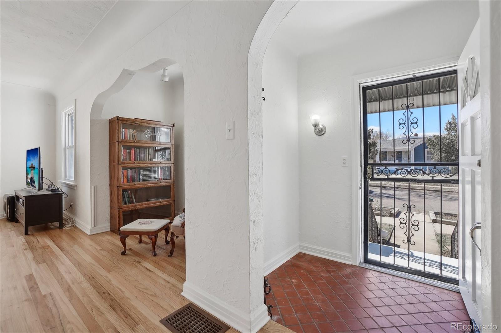 MLS Image #18 for 3700 s sherman street,englewood, Colorado