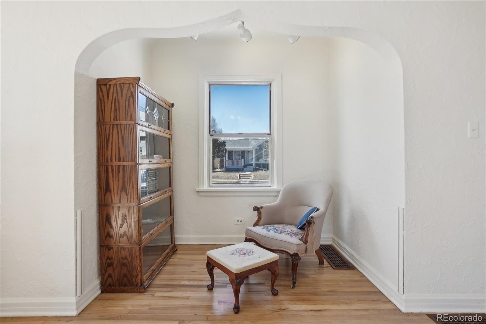 MLS Image #3 for 3700 s sherman street,englewood, Colorado