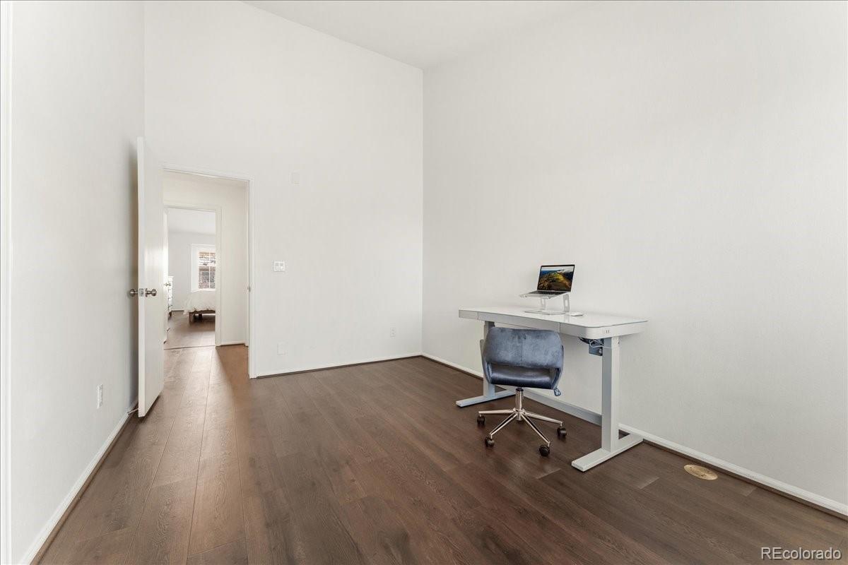 MLS Image #15 for 7370 e florida avenue,denver, Colorado