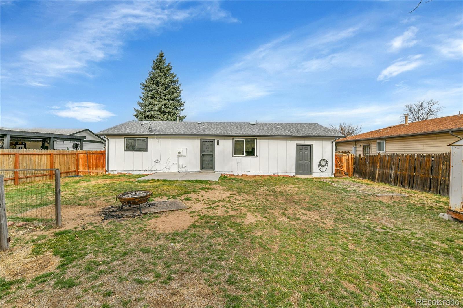 MLS Image #10 for 5124  wheeling street,denver, Colorado