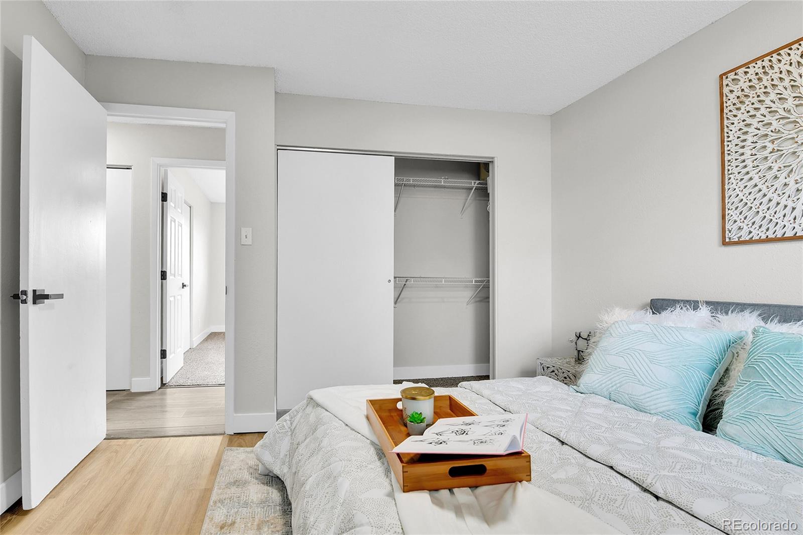 MLS Image #7 for 5124  wheeling street,denver, Colorado