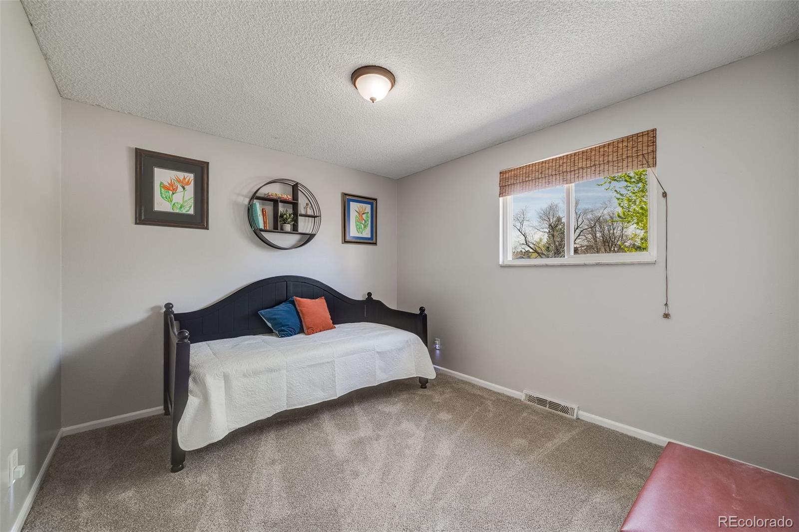 MLS Image #18 for 13654  omega circle,lone tree, Colorado