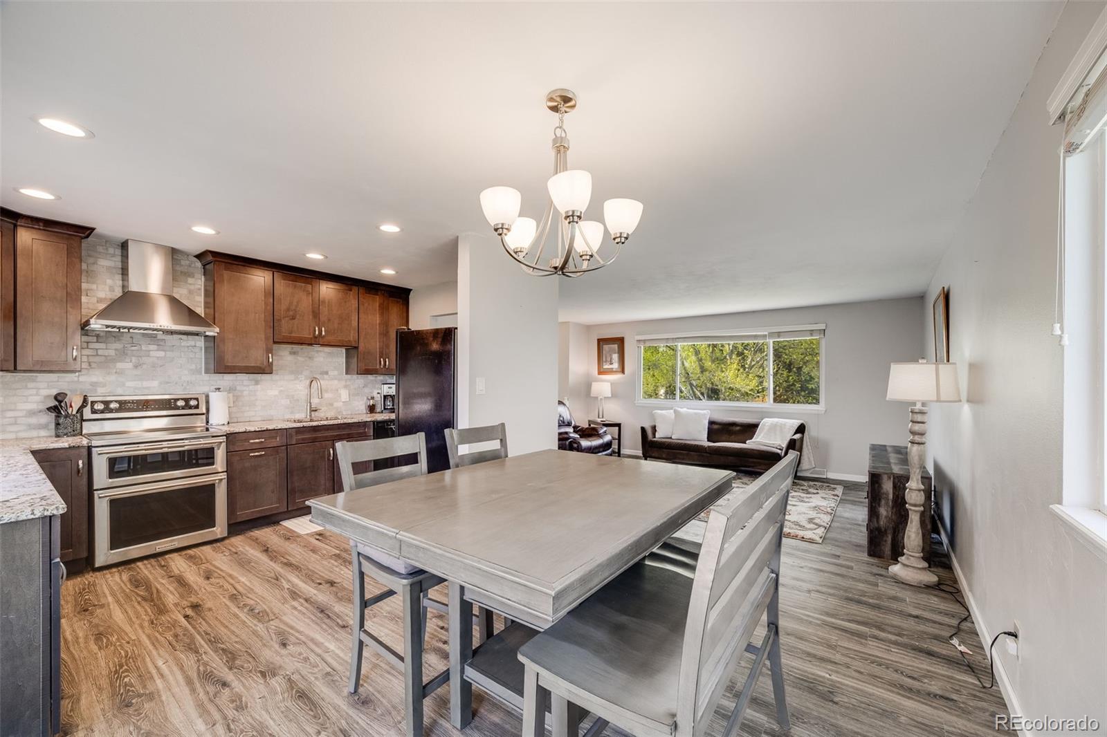 MLS Image #8 for 13654  omega circle,lone tree, Colorado