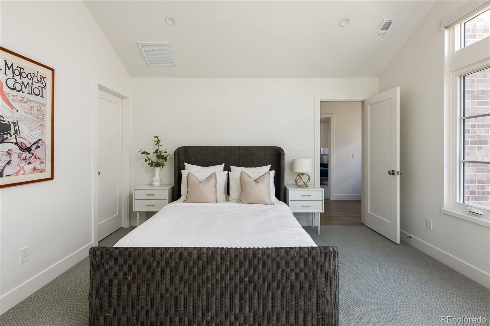 MLS Image #27 for 1429 s clayton street,denver, Colorado