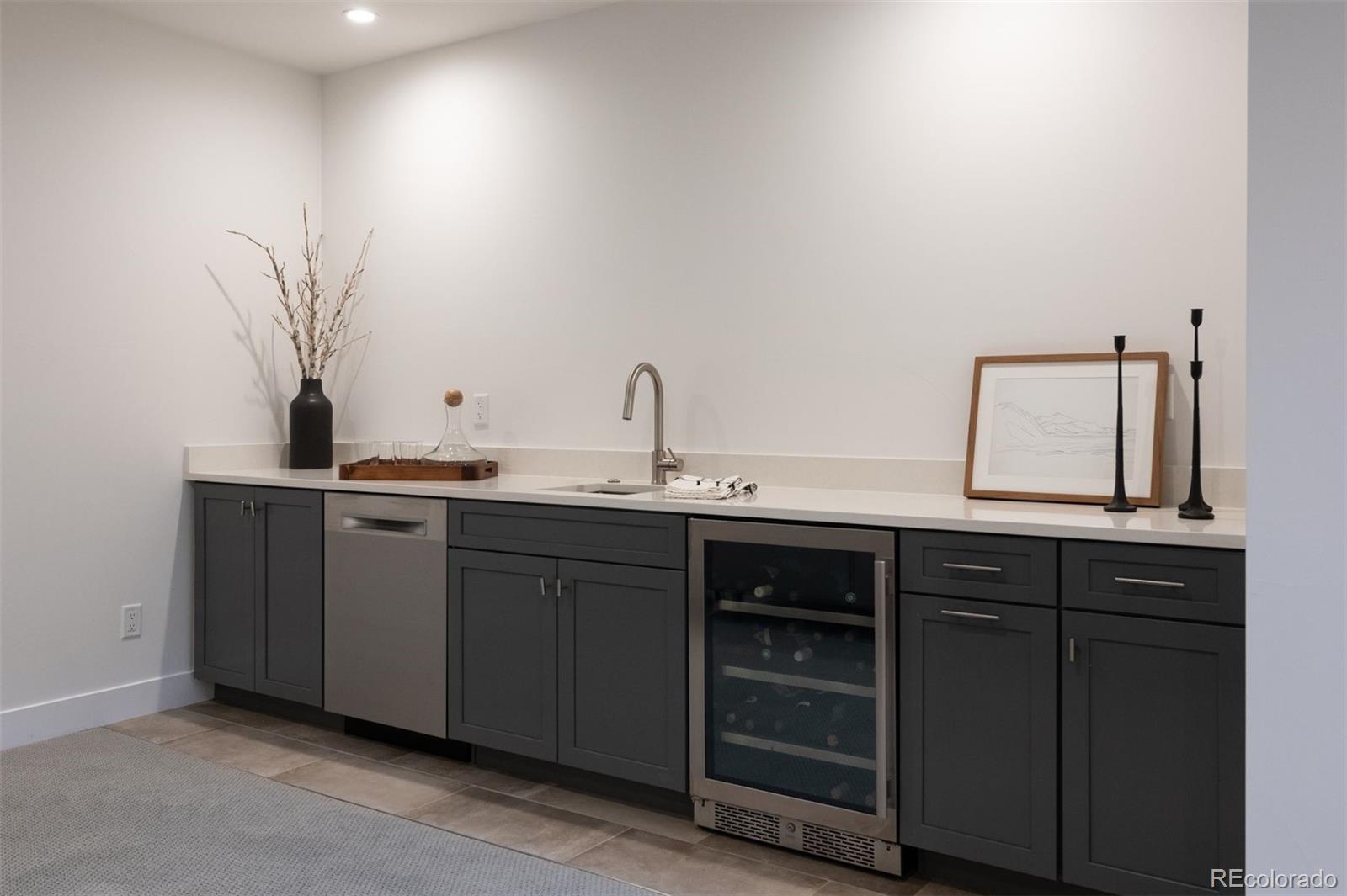 MLS Image #34 for 1429 s clayton street,denver, Colorado