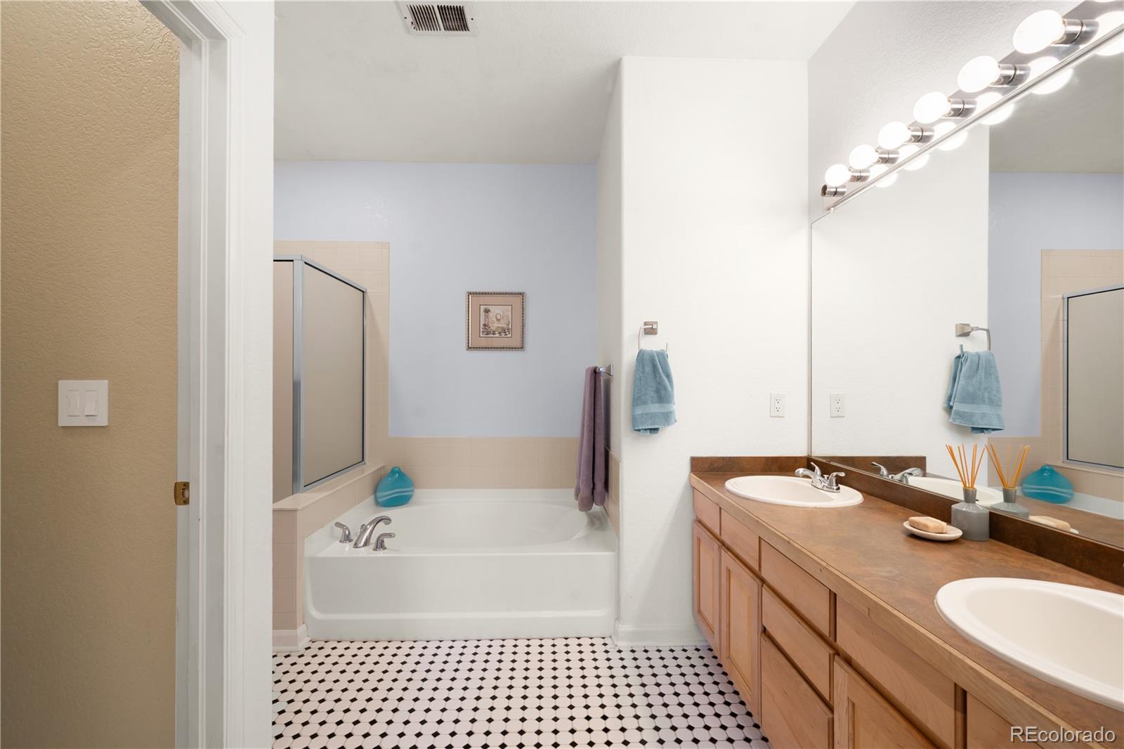 MLS Image #14 for 13706  legend trail ,broomfield, Colorado