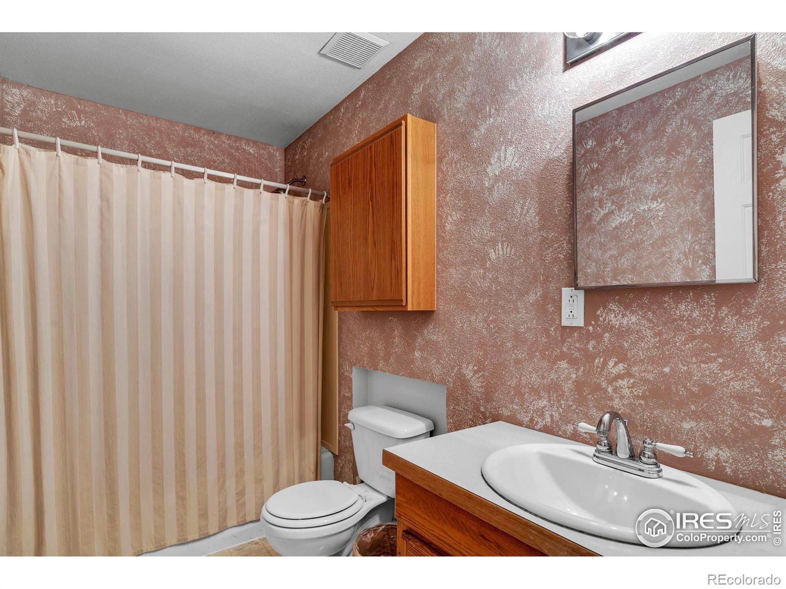 MLS Image #25 for 1102 n 3rd street,johnstown, Colorado