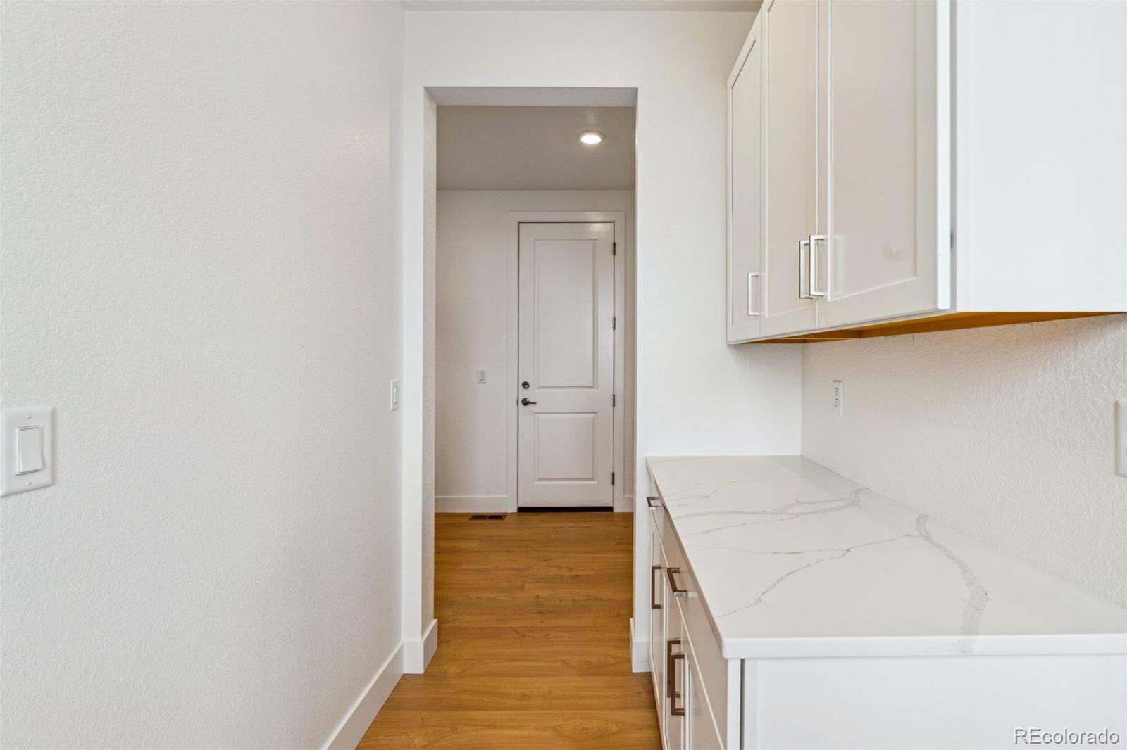 MLS Image #21 for 9322  quaker street,arvada, Colorado