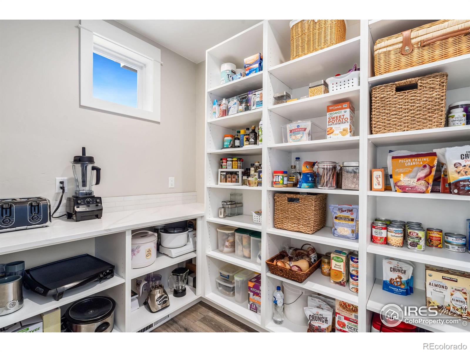 MLS Image #11 for 6071  last pointe court,windsor, Colorado