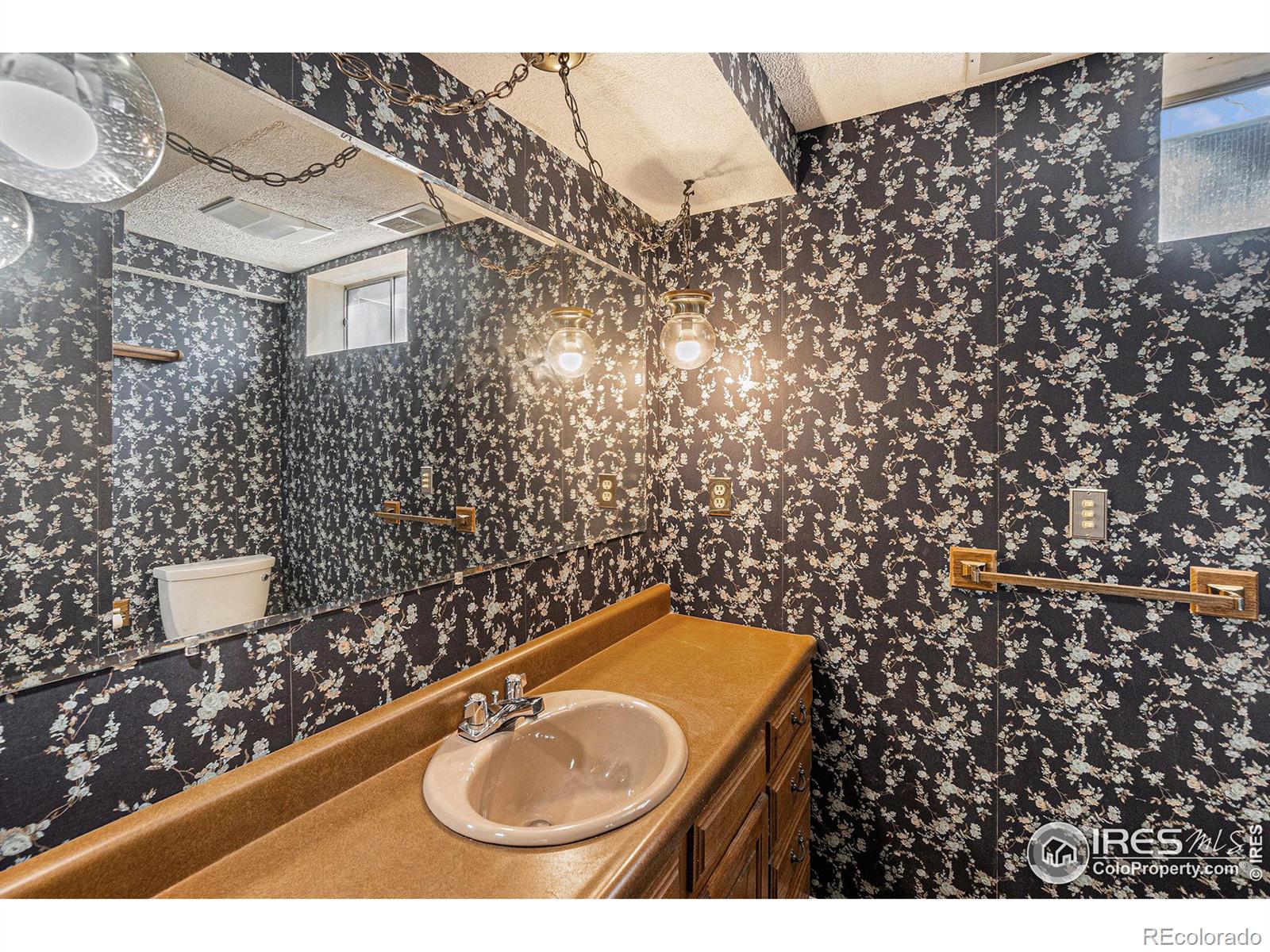 MLS Image #17 for 3342 w 19th st rd,greeley, Colorado