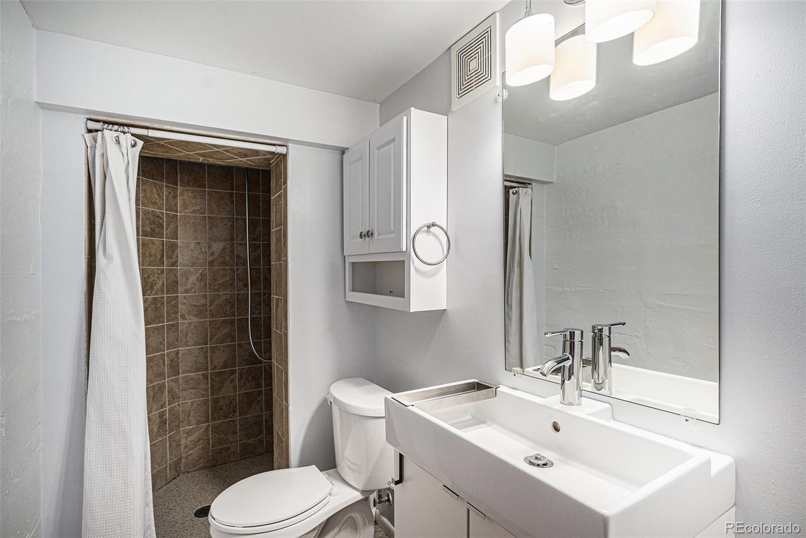 MLS Image #17 for 865 s dale court,denver, Colorado