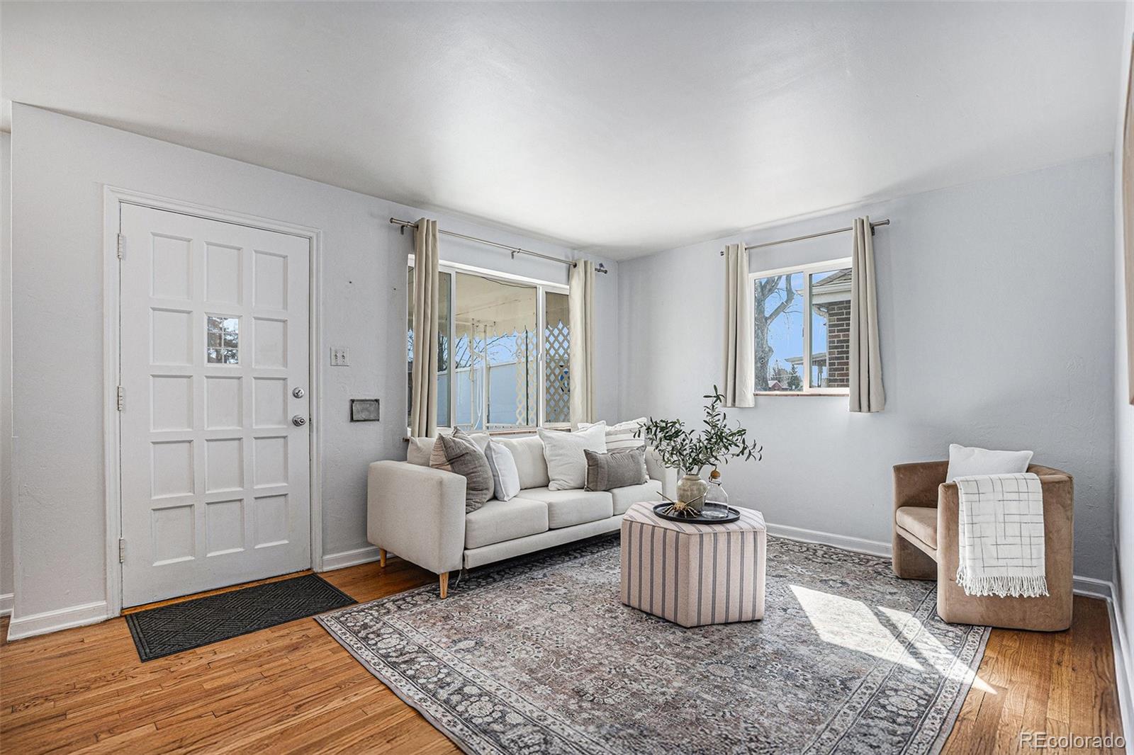 MLS Image #3 for 865 s dale court,denver, Colorado