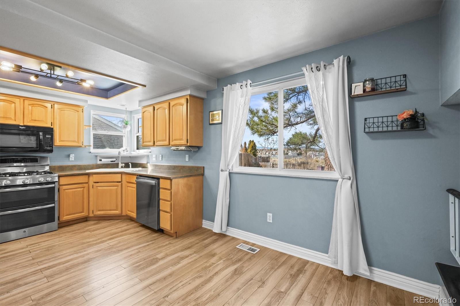 MLS Image #9 for 8815 w quarto circle,littleton, Colorado