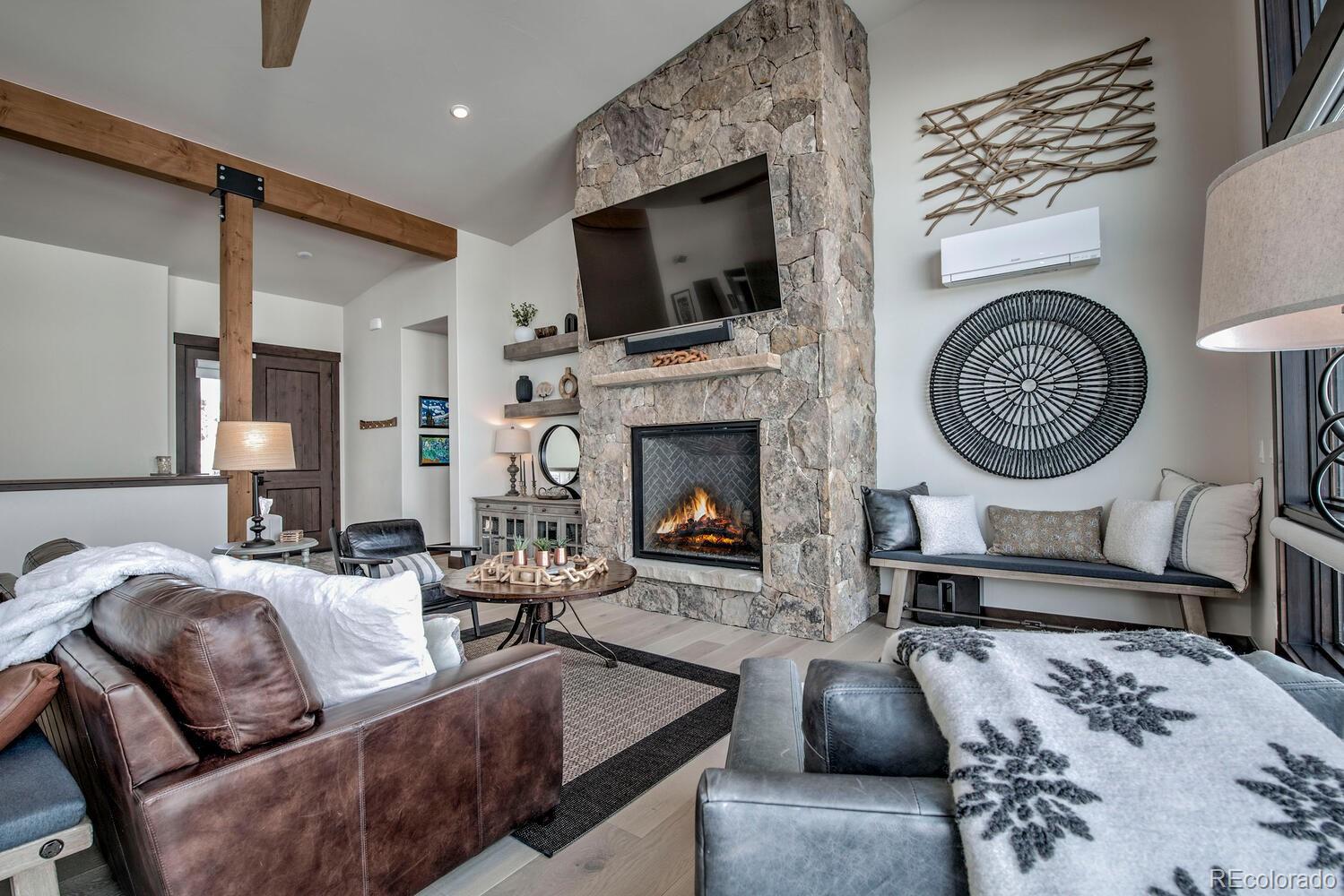 MLS Image #3 for 140  vendette road,silverthorne, Colorado