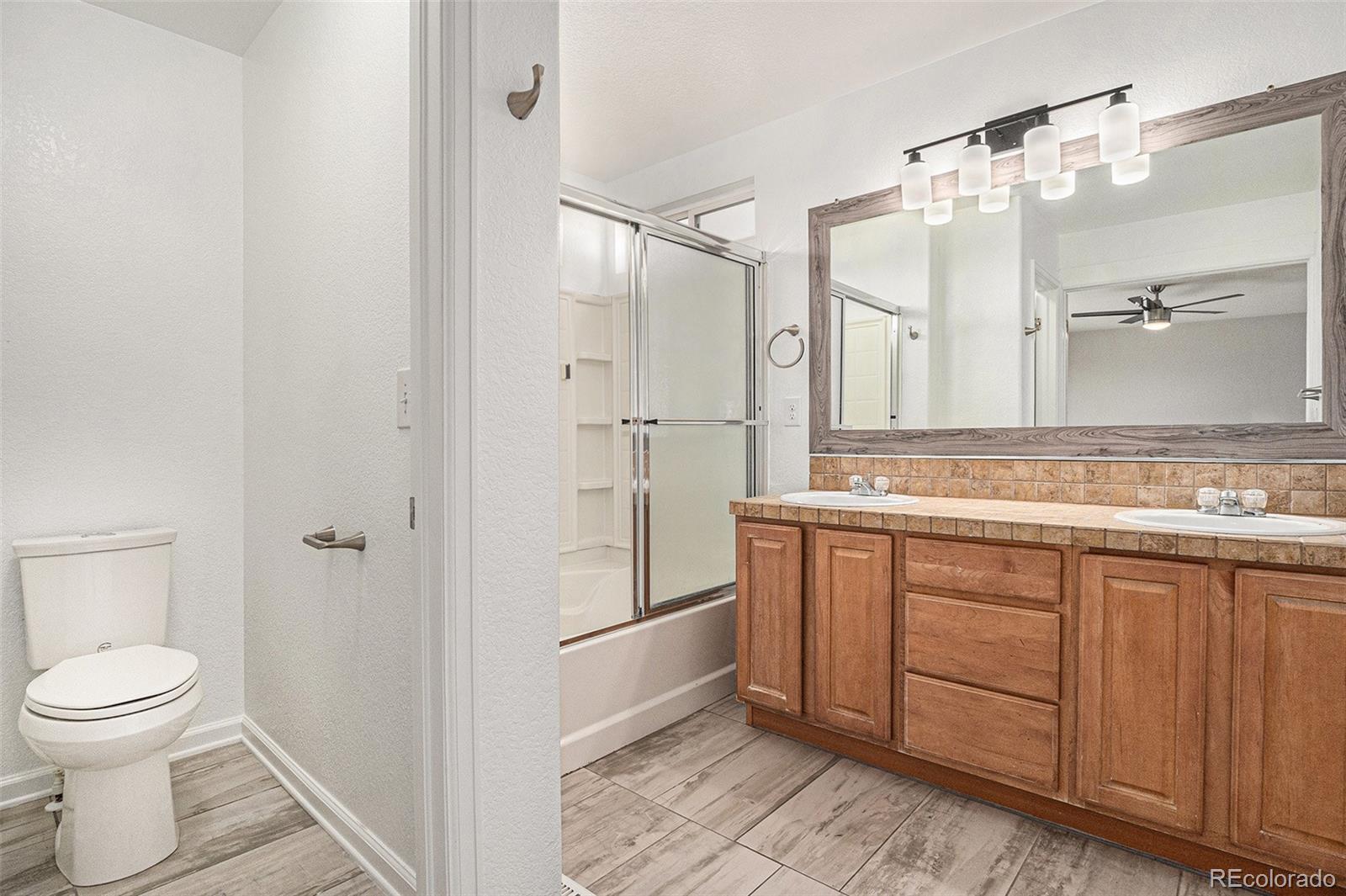 MLS Image #12 for 24641 e kansas circle,aurora, Colorado