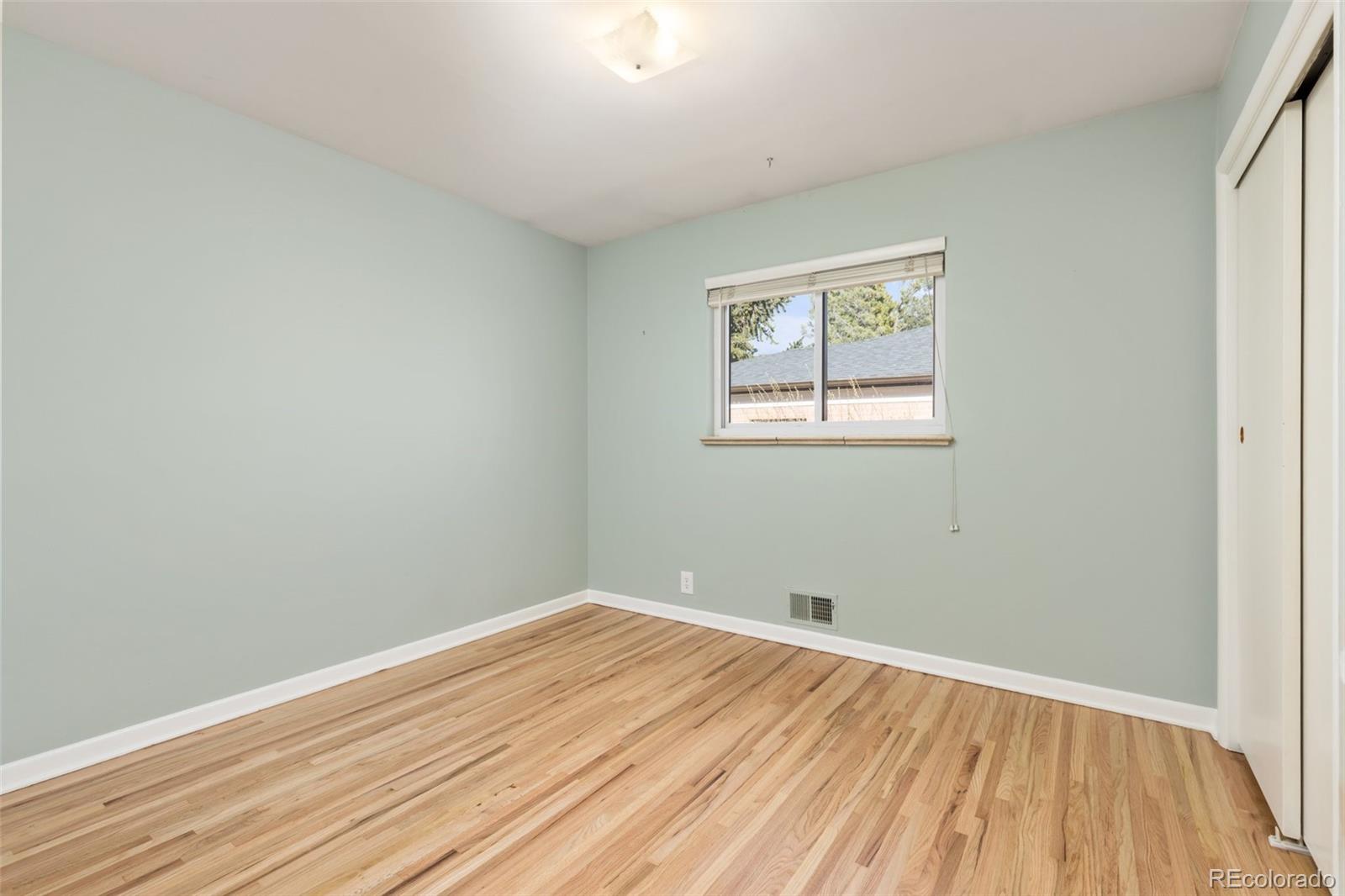 MLS Image #14 for 5520 e bails drive,denver, Colorado