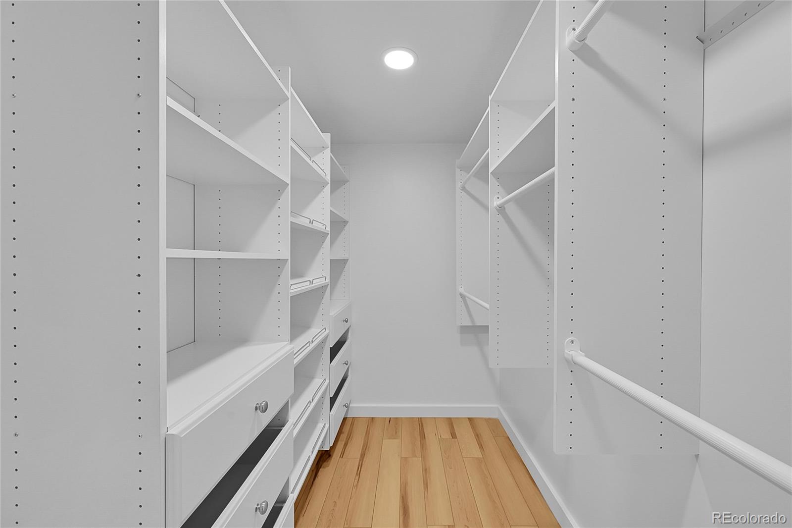 MLS Image #14 for 1720  trenton street,denver, Colorado