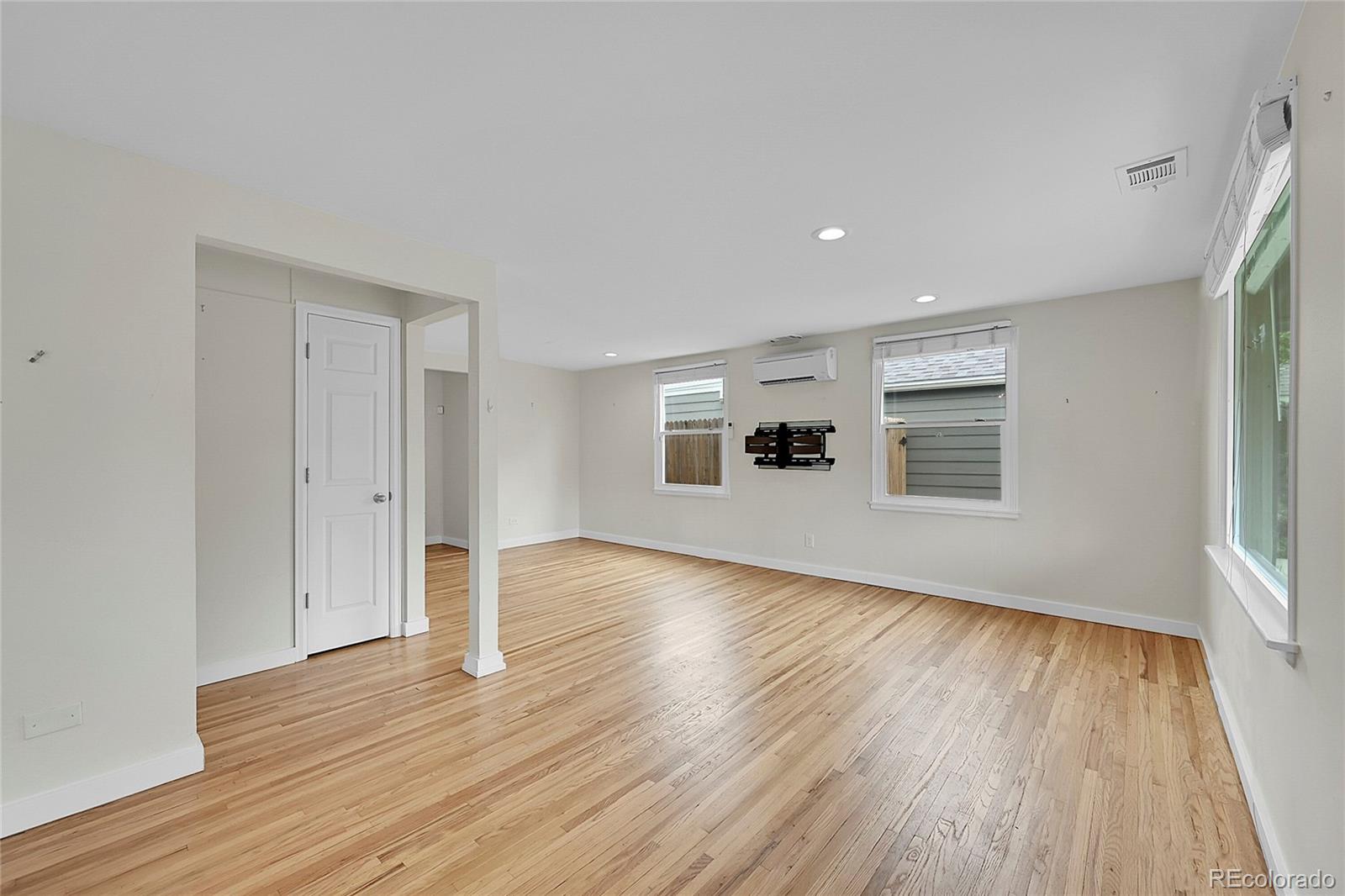 MLS Image #4 for 1720  trenton street,denver, Colorado