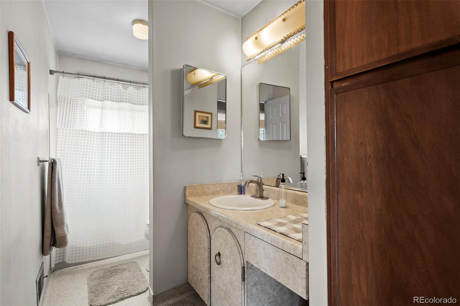 MLS Image #15 for 9720 w kentucky drive,lakewood, Colorado
