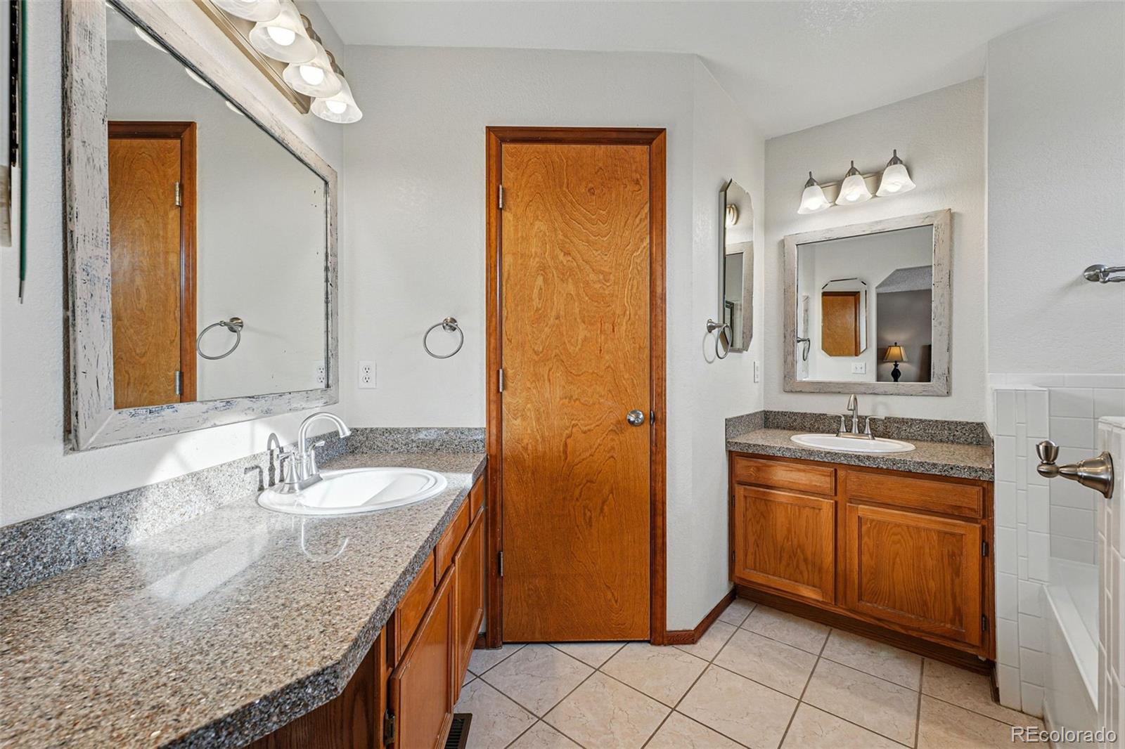 MLS Image #19 for 4014 s kirk way,aurora, Colorado