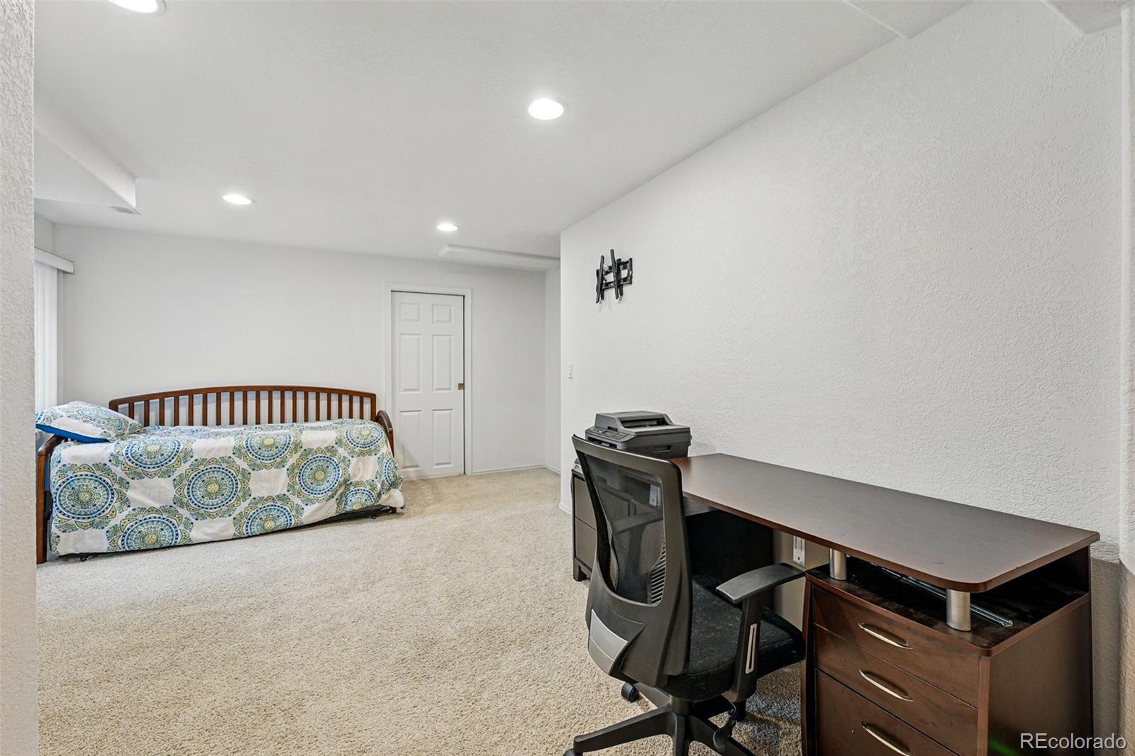 MLS Image #26 for 4014 s kirk way,aurora, Colorado