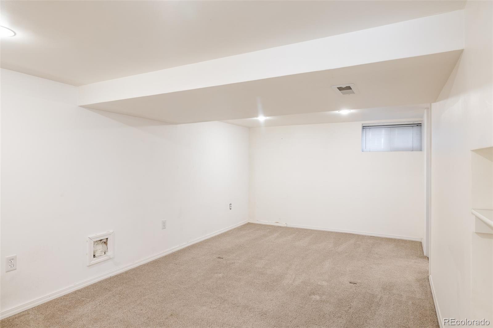 MLS Image #18 for 2050 s lafayette street,denver, Colorado
