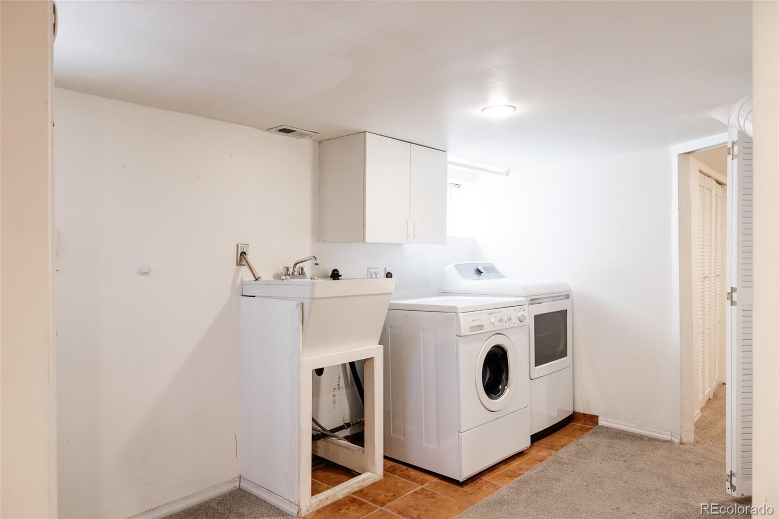 MLS Image #21 for 2050 s lafayette street,denver, Colorado