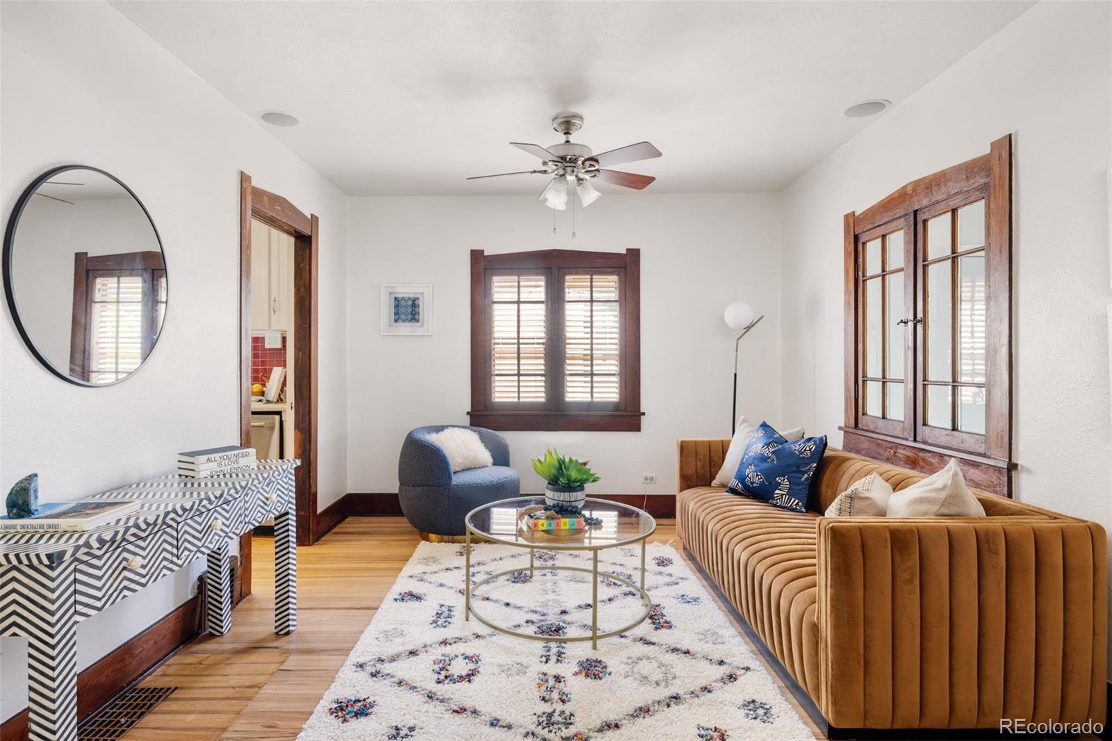 MLS Image #5 for 2050 s lafayette street,denver, Colorado
