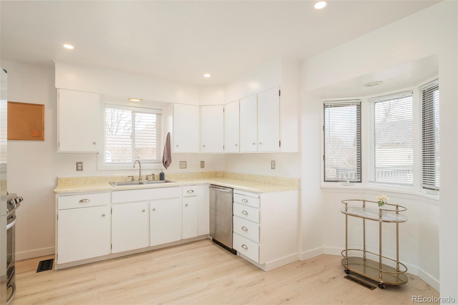 MLS Image #14 for 505  everett street,lakewood, Colorado