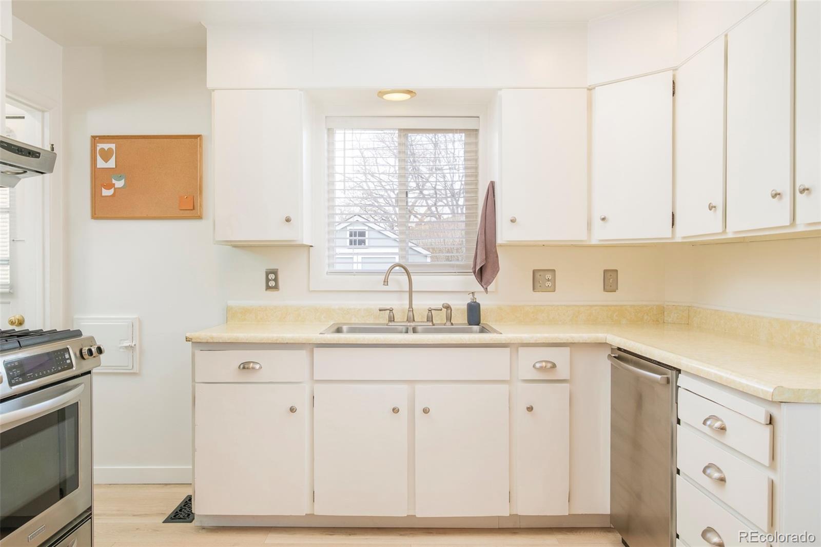MLS Image #15 for 505  everett street,lakewood, Colorado