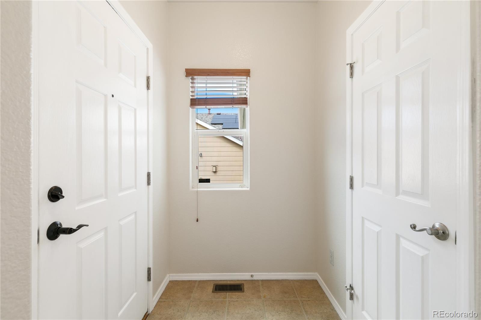 MLS Image #16 for 12085  merrill heights,peyton, Colorado